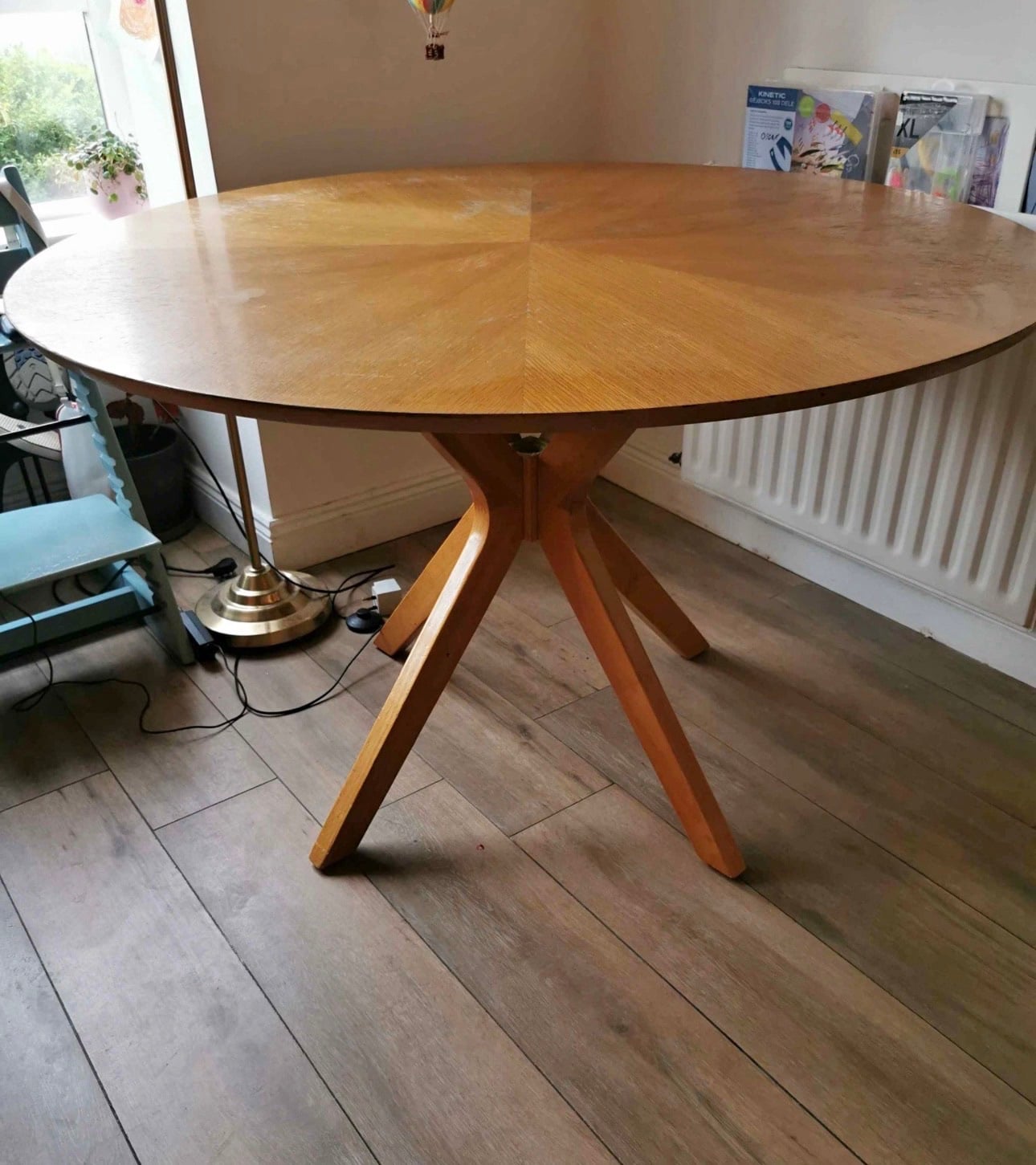 Table refurbished Scandinavian look