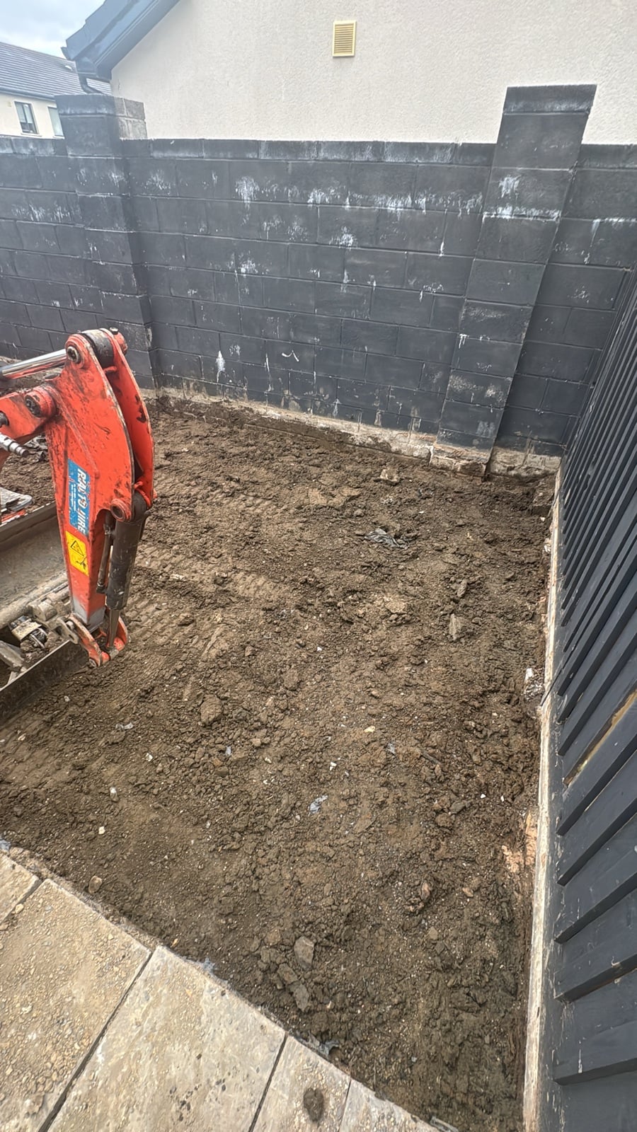 Concrete base for my backyard gym, part 1.